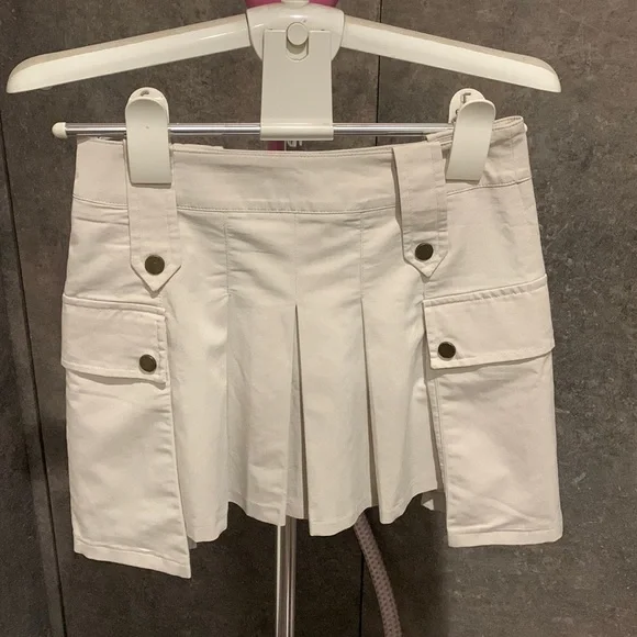 Italian Fashion Designer Khaki Skirt - Picture 3 of 6